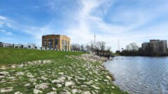 Dams may slow harmful algal blooms in urban lakes, expert says